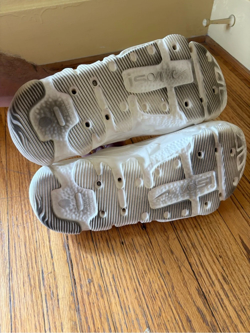 NIKE IPSA Universal Natural Slip On Shoes US Size 12